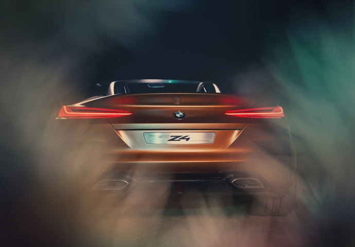 990539897_5z73HCrp_bmw-z4-concept-unveiled-officially-16.jpg